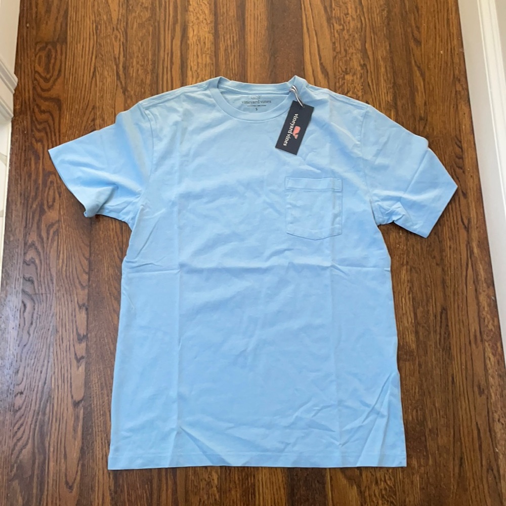 Vinyard vines men’s t shirt